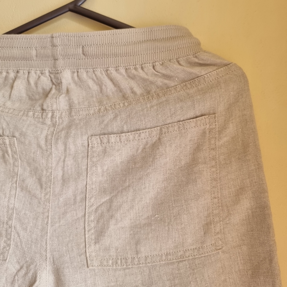 Marks and spencer women regular fitBeige trouser. - Picture 8 of 10